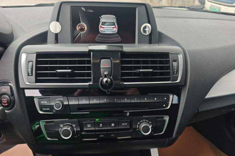 Used BMW 1 Series (Import) 2016 118i Urban Design Package
