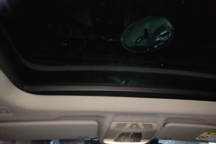 Used BMW X1 2019 sDrive18Li Premium Edition Headliner