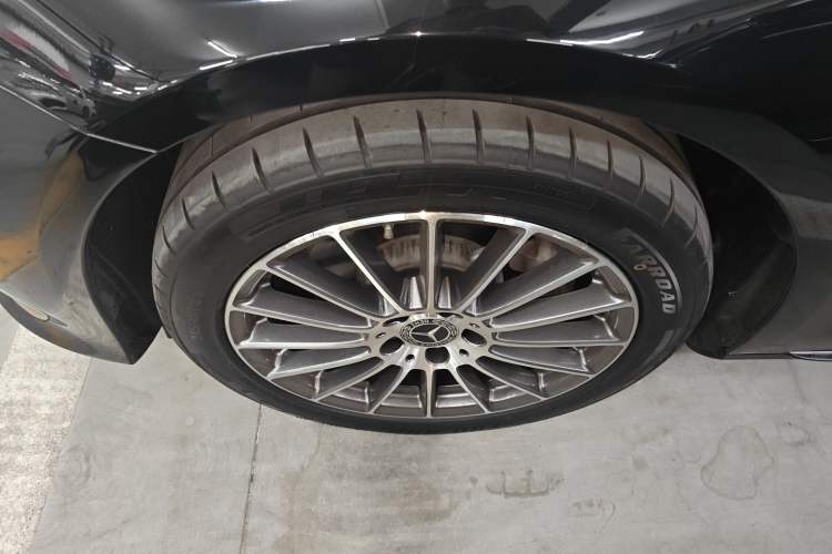 Used Mercedes-Benz E-Class 2023 E 260 L