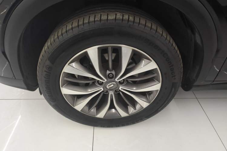 Used GAC Trumpchi GS8 2017 320T Two-Wheel Drive Luxury Smart Connectivity Version (7 Seats)