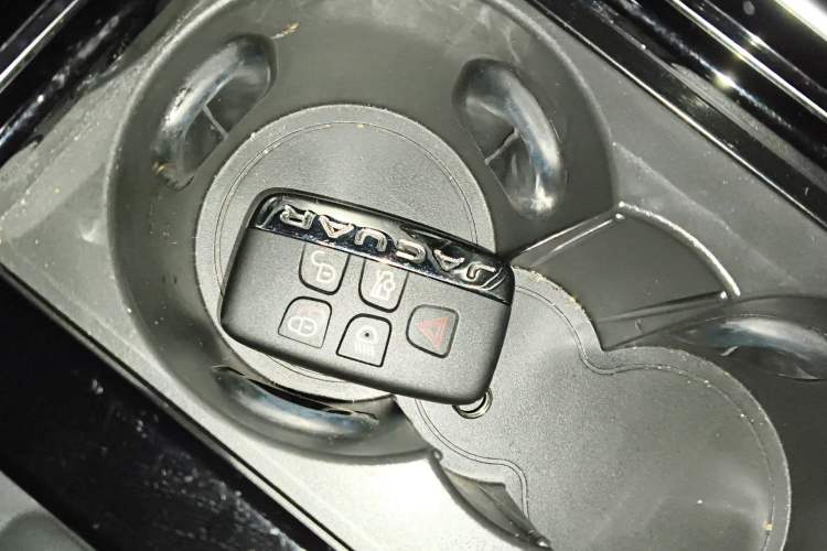 Used Jaguar XFL 2020 XFL 2.0T P200 Two-Wheel-Drive Elite Edition