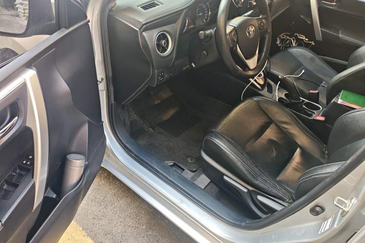 Used Toyota Levin Hybrid E+ 2019 1.8L PH V E-CVT Luxury Edition
