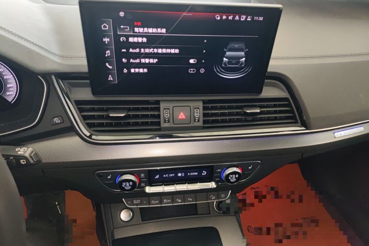 Used Audi Q5L 2022 Updated 40T Luxury Dynamic Edition Audio And AC Panel