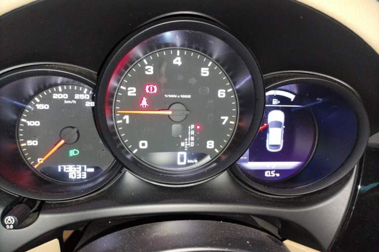 Used Porsche Macan 2017 Macan 2.0T
