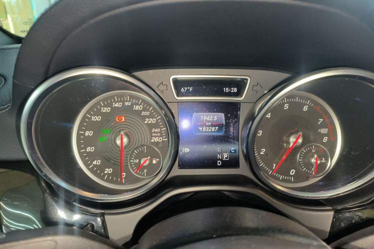 Used Mercedes-Benz GLS-Class 2018 GLS 450 U.S. specification Instrument Cluster