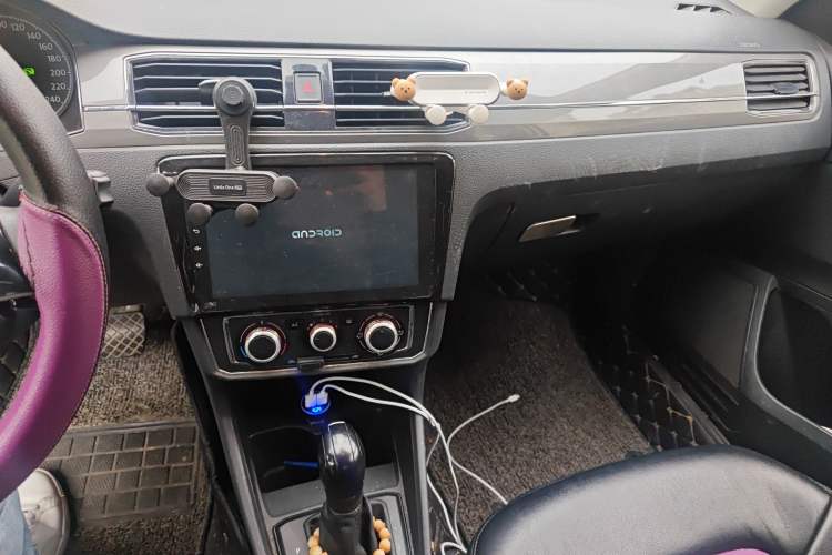 Used Volkswagen Santana 2017 Haval H6 1.6L Automatic Fashion Edition