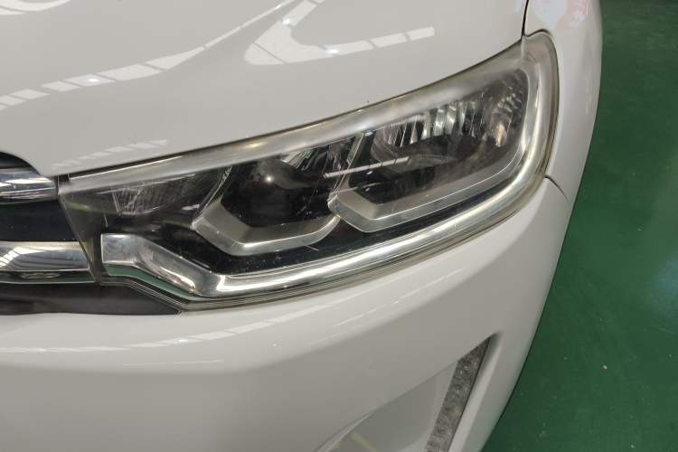 Used Citroen C3-XR 2015 1.6L Automatic Pioneer Model Left Front Headlight