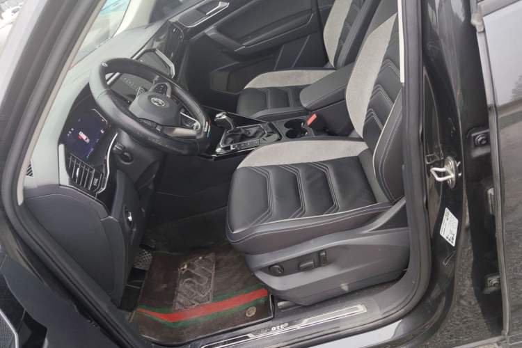 Used Volkswagen Tayron GTE Plug-in Hybrid 2020 1.4T Luxury Model Left Front Seat