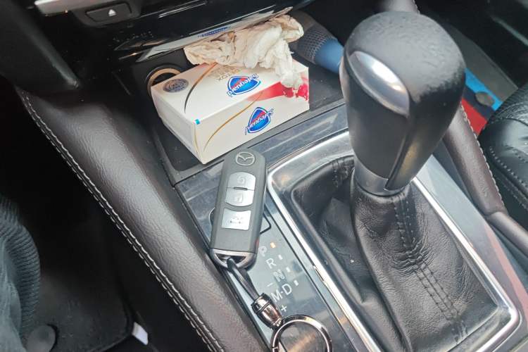 Used Mazda Atenza 2017 2.0L Blue Sky Luxury Edition