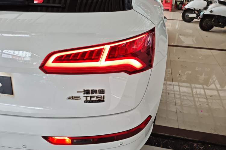 Used Audi Q5L 2020 45 TFSI Prestige Fashion Model
