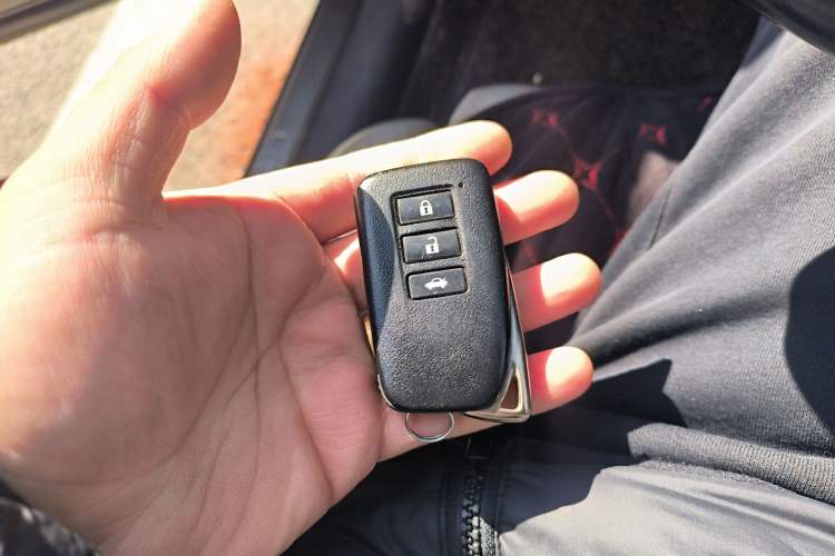 Used Lexus ES 2013 250 Elegant Edition Vehicle Key