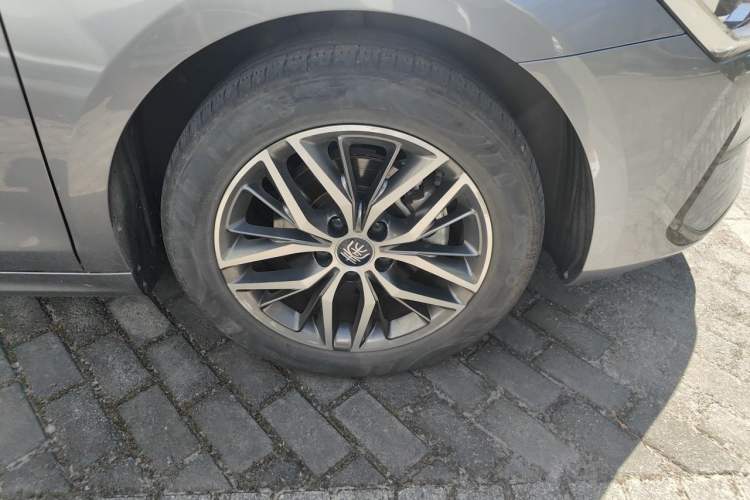 Used BYD Qin PLUS 2021 EV 400KM Luxury Model