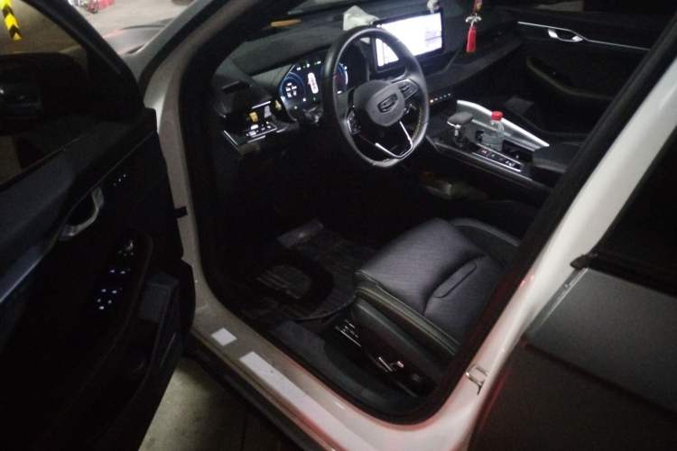 Used Geely Auto Preface 2023 2.0TD Space-Time Edition Driver Seat