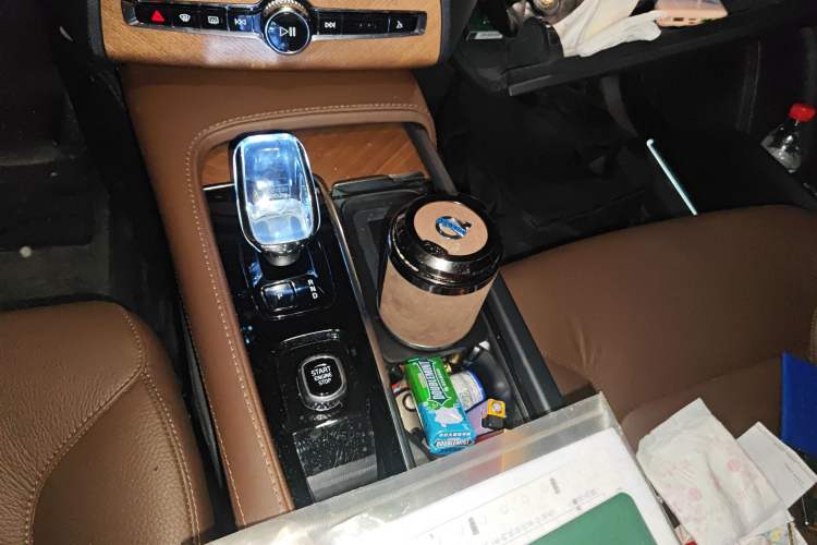 Used Volvo XC90 2024 B6 Zhiyi Luxury 7-Seater