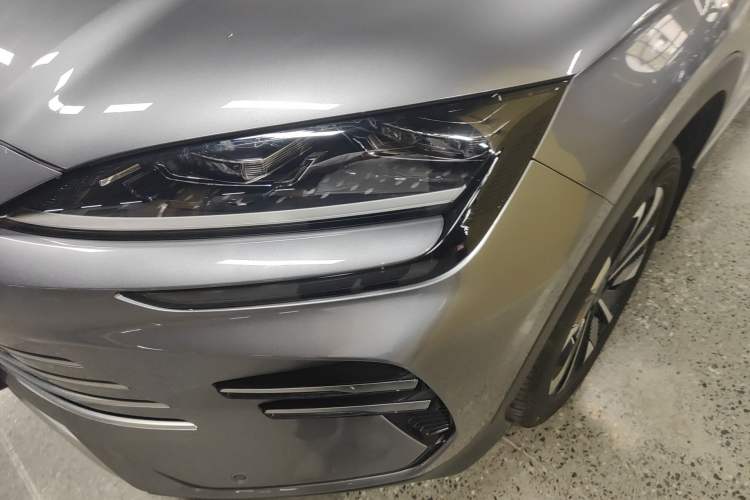 Used BYD Song PLUS New Energy 2025 DM-i 112KM Prestige Model Left Front Headlight