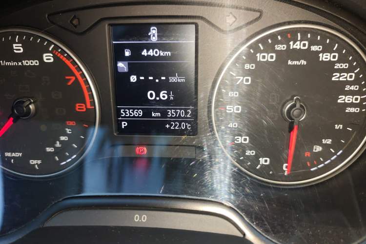 Used Audi Q2L 2021 35 TFSI Fashion Dynamic Model Odometer Close Up