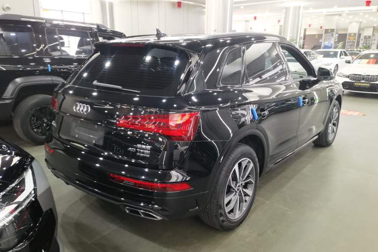 Used Audi Q5L 2023 40T Luxury Dynamic Model
