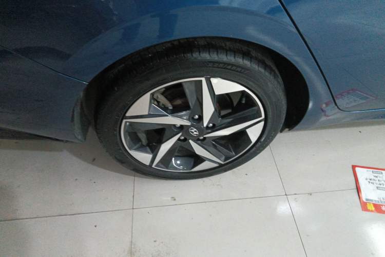 Used Hyundai Elantra 2021 1.5L CVT GLX Elite Edition