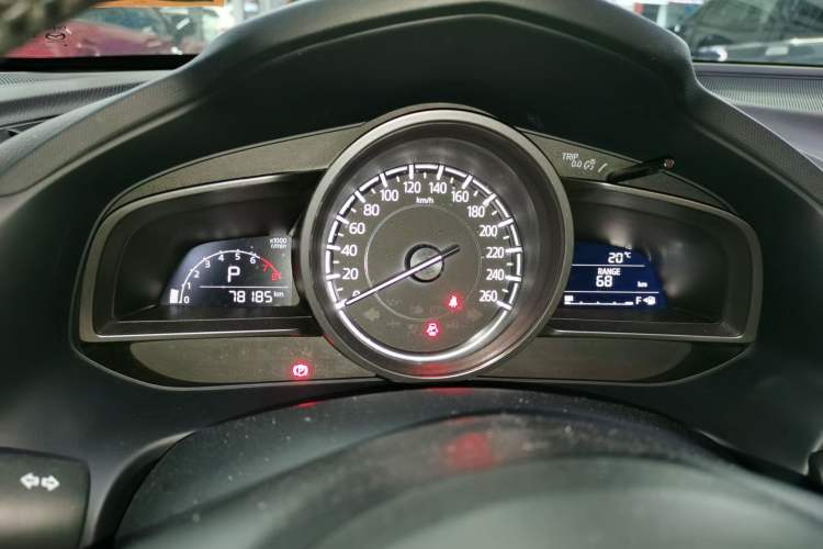 Used Mazda CX-4 2018 2.0L Automatic Two-Wheel Drive Blue Sky Luxury Edition
