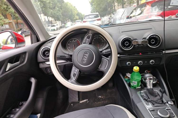 Used Audi A3 2015 Limousine 35 TFSI Millionth Anniversary Intelligent Leading Model