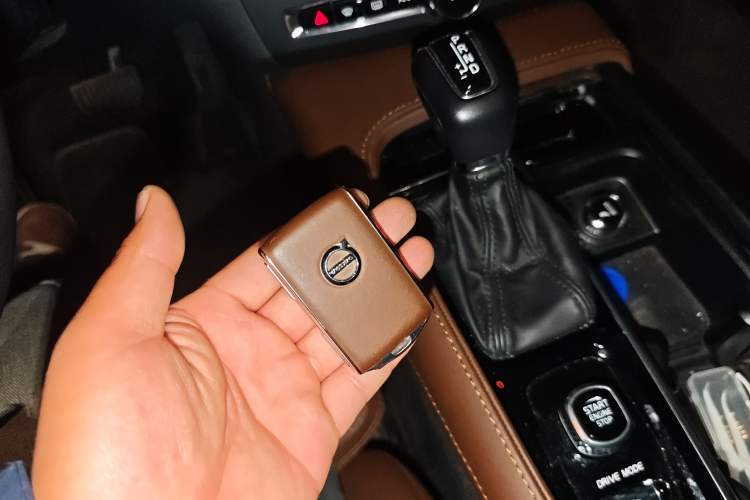 Used Volvo S90 2020 T5 Zhiya Luxury Edition
