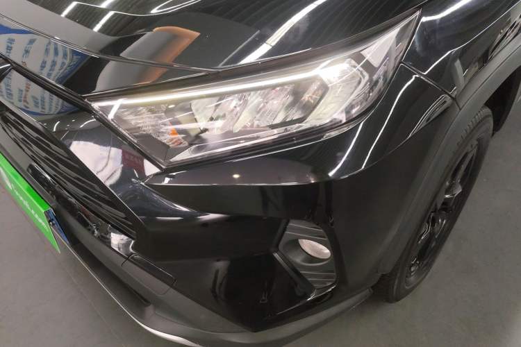 Used Toyota RAV4 2021 Revised Version Dual-Motor Hybrid 2.5L E-CVT 4x4 Elite PLUS Edition Left Front Headlight