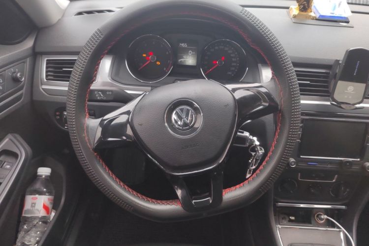 Used Volkswagen Bora 2017 1.6L Manual Fashion Model
