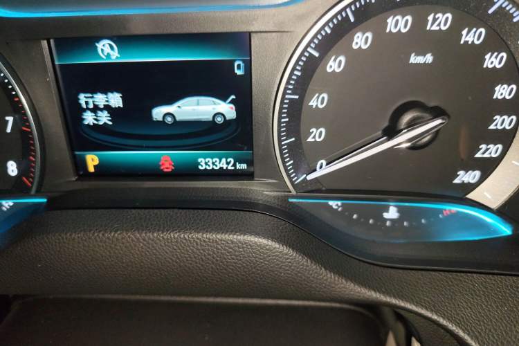 Used Buick GT 2017 15N Automatic Elite Version