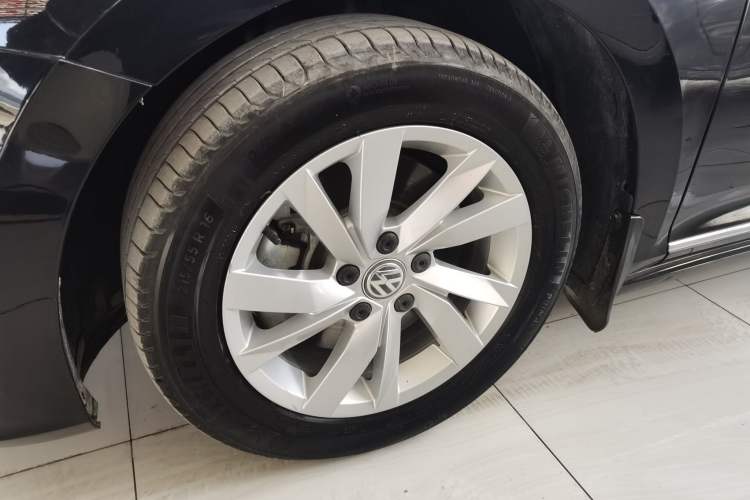 Used Volkswagen Passat 2019 280TSI Business Edition China VI
