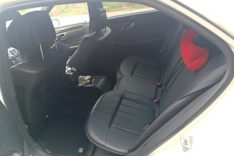 Used Mercedes-Benz E-Class 2015 Restyled E 260 L Sport Edition Left Rear Seat