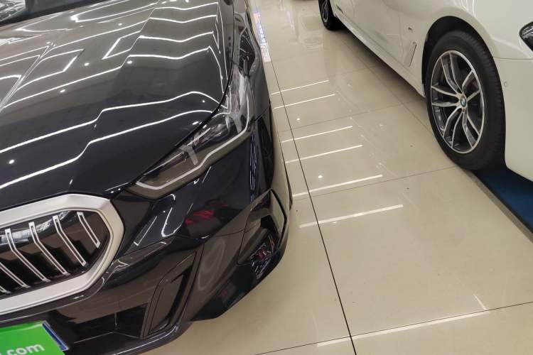 Used BMW 5 Series 2025 525Li M Sport Package