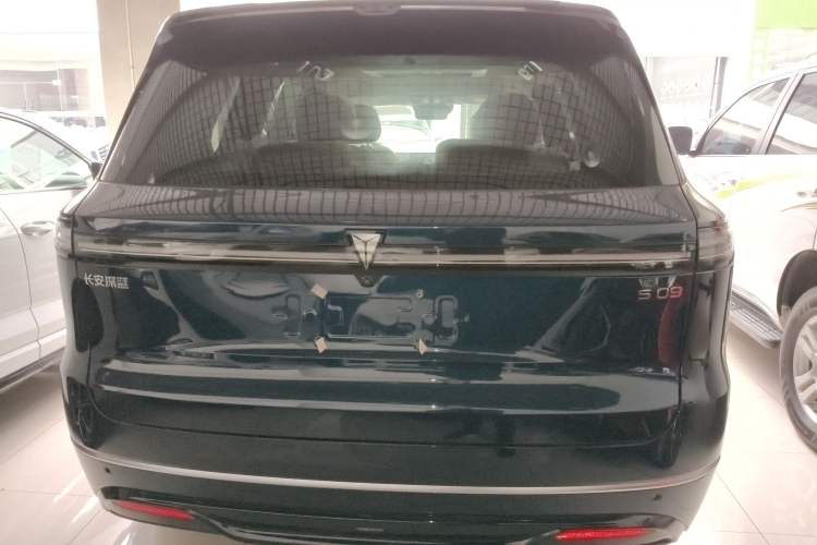 Used Deepal S09 2025 Four-Wheel Drive Ultra+ Custom Edition
