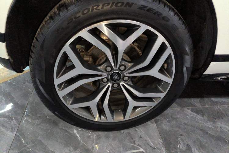 Used Land Rover Range Rover Evoque 2020 249 PS R-DYNAMIC SE Sport Technology Edition