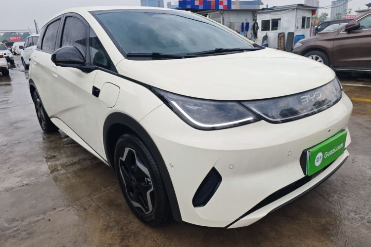 Used BYD Dolphin 2025 Smart Drive Version 420 km Freedom Edition Front Right 45 Deg