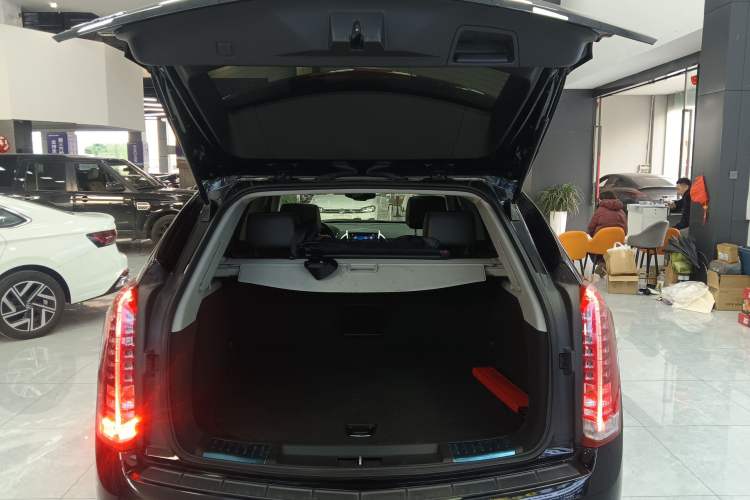 Used Cadillac SRX 2014 3.0L Comfort Model