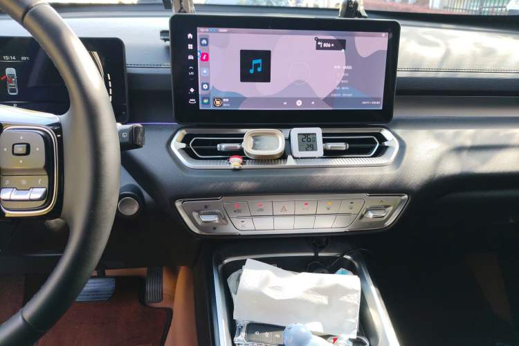 Used Haval H5 2023 2.0T Automatic Two-Wheel Drive LinkedIn Gasoline
