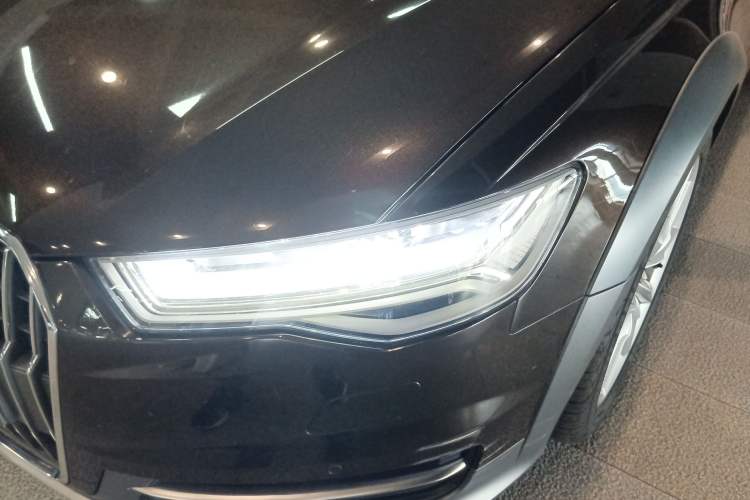 Used Audi A6 2017 3.0T allroad quattro