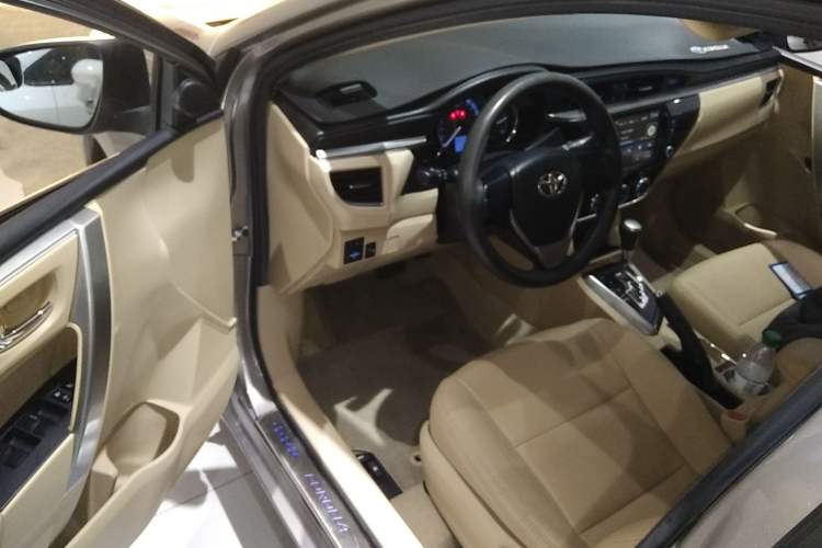 Used Toyota Corolla 2014 1.6L CVT GL
