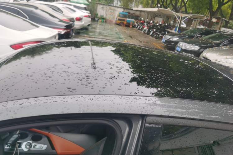 Used CHANGAN UNI-V iDD 2023 ZhiDian iDD 1.5T 113km ZhiKu Model Roof