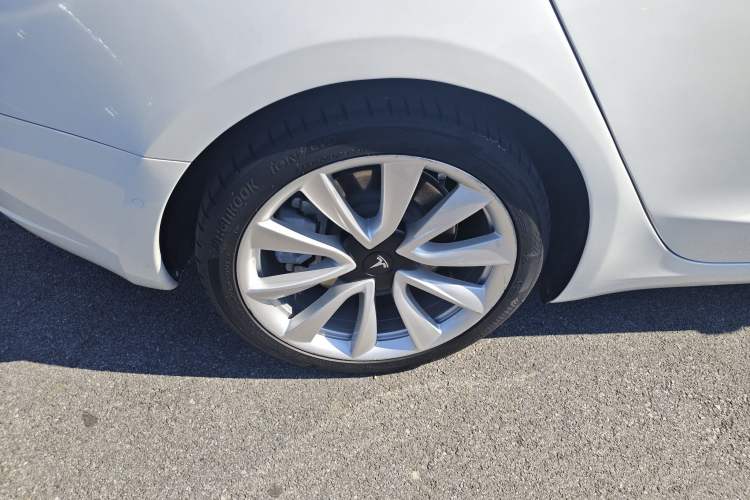 Used Tesla Model 3 2019 Standard Range Rear-Drive Upgraded Version
