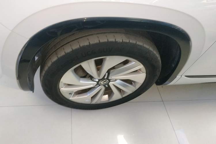 Used Volkswagen Tayron X 2020 330TSI Two-Wheel Drive Luxury Smart Connectivity Version
