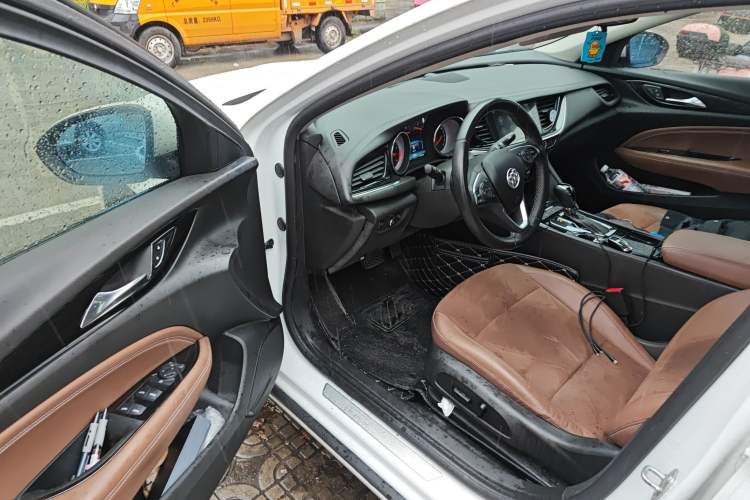 Used Buick Regal 2019 20T Elite Version China V Standard Driver Seat