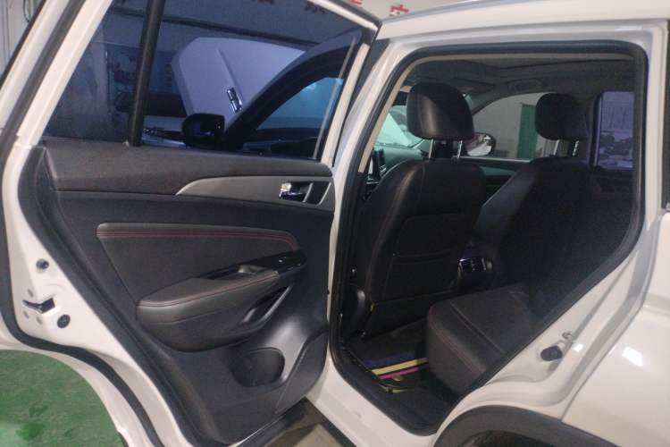 Used Changan CS75 2017 Shangkui Edition 1.8T Automatic All-Wheel-Drive Prestige Model
