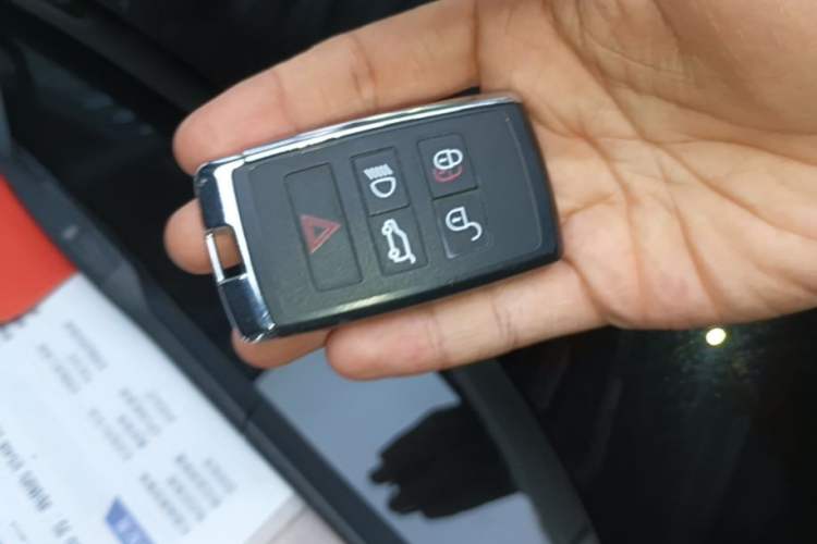 Used Land Rover Discovery Sport New Energy 2023 1.5T P300e Plug-in Hybrid Electric Version