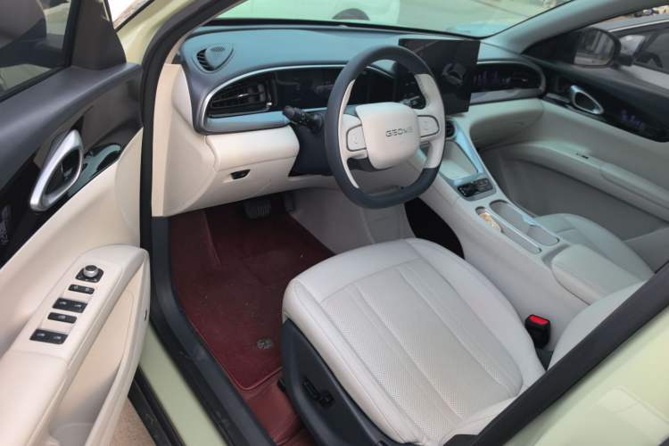 Used Geely Galaxy Geome 2025 UP 410km Exploration+ Edition Driver Seat