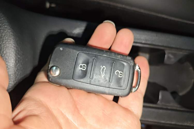 Used Volkswagen Sagitar 2018 180TSI DSG Prestige Edition Vehicle Key