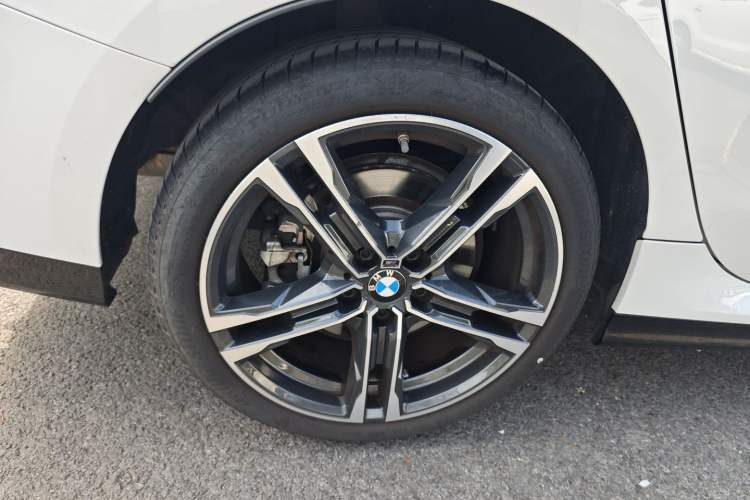 Used BMW 2 Series 2023 225i Four-Door Coupe M Sport Package Exterior 5