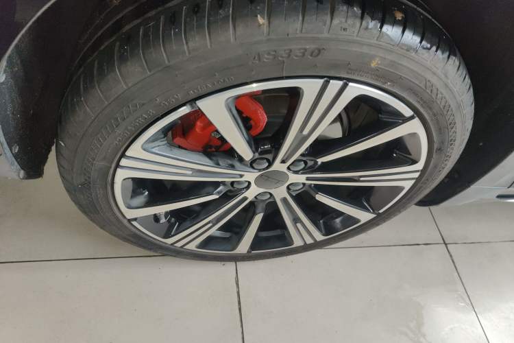 Used Geely Auto Preface 2025 Dongfang Yao 1.5TD Kunlun Edition
