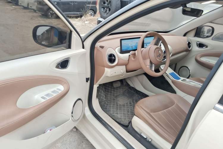 Used Wuling Bingo 2025 410 km Lingxi Deluxe Edition Driver Seat