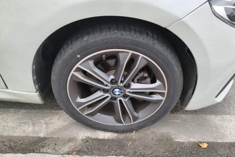 Used BMW 1 Series 2021 120i M Sport Edition Right Front Wheel Hub